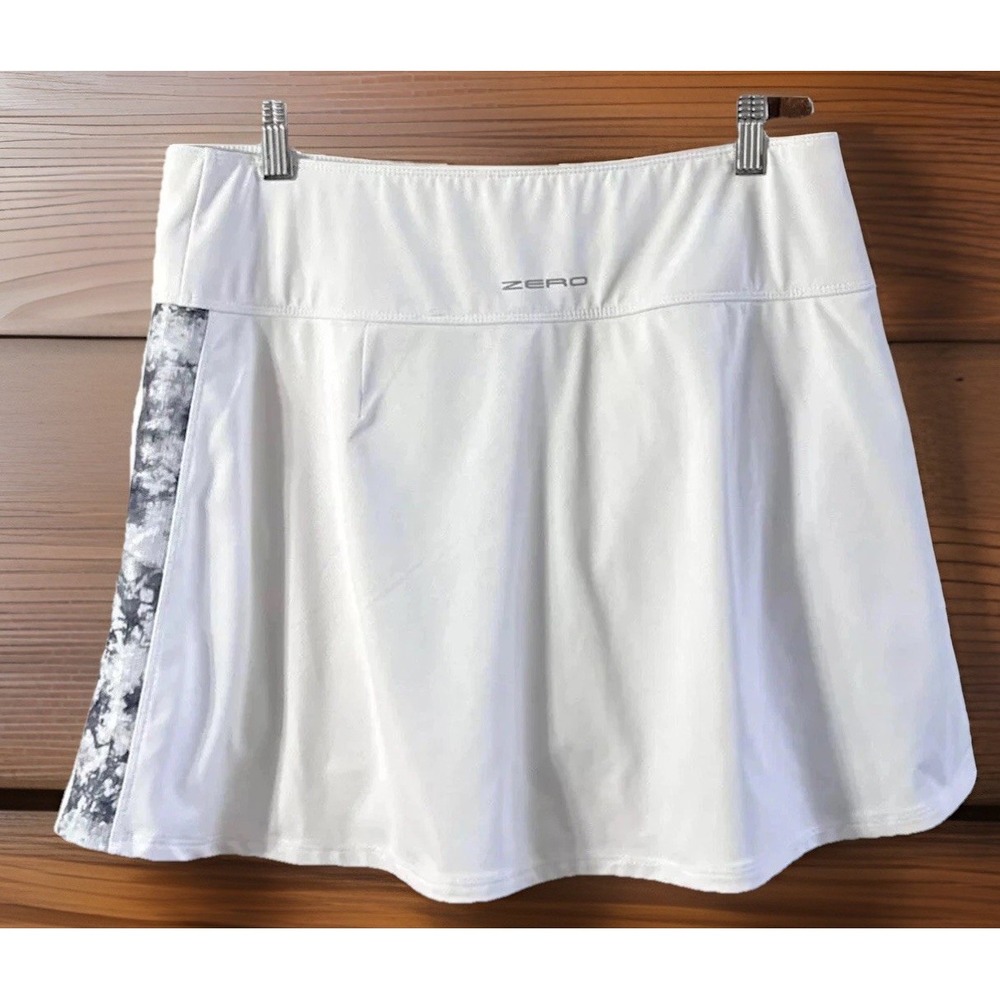 ZERO White Women's Golf Skort with Gray Floral Side Panel